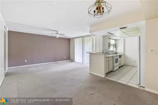 Plantation, FL 33317,6800 Cypress Rd  #309