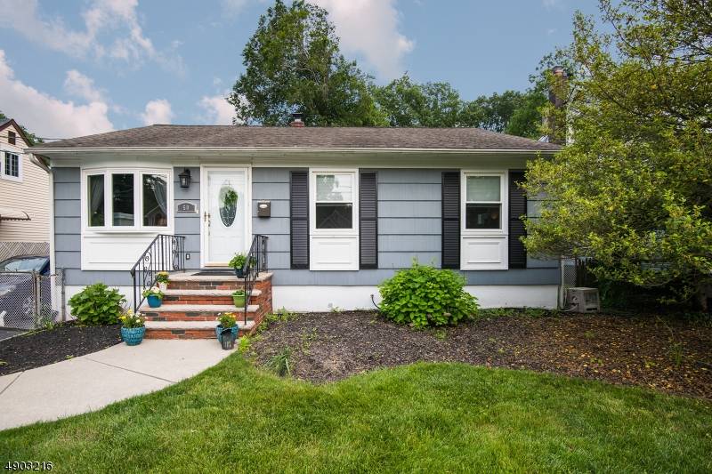 50 HAWTHORNE AVE, Woodbridge Twp., NJ 07067