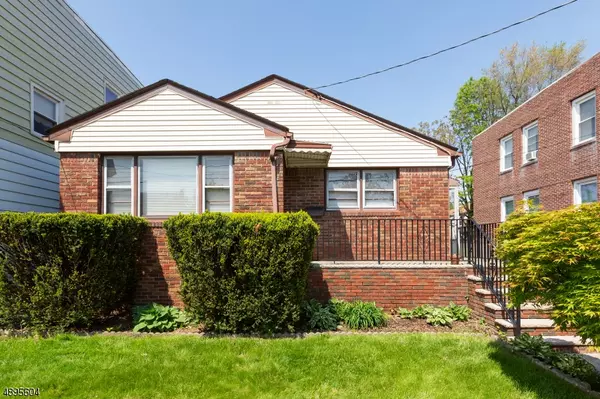 31 CEDAR HILL AVE, Belleville Twp., NJ 07109