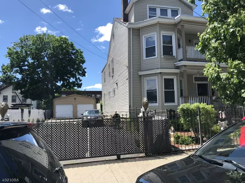 274 HAMILTON AVE, Paterson City, NJ 07501