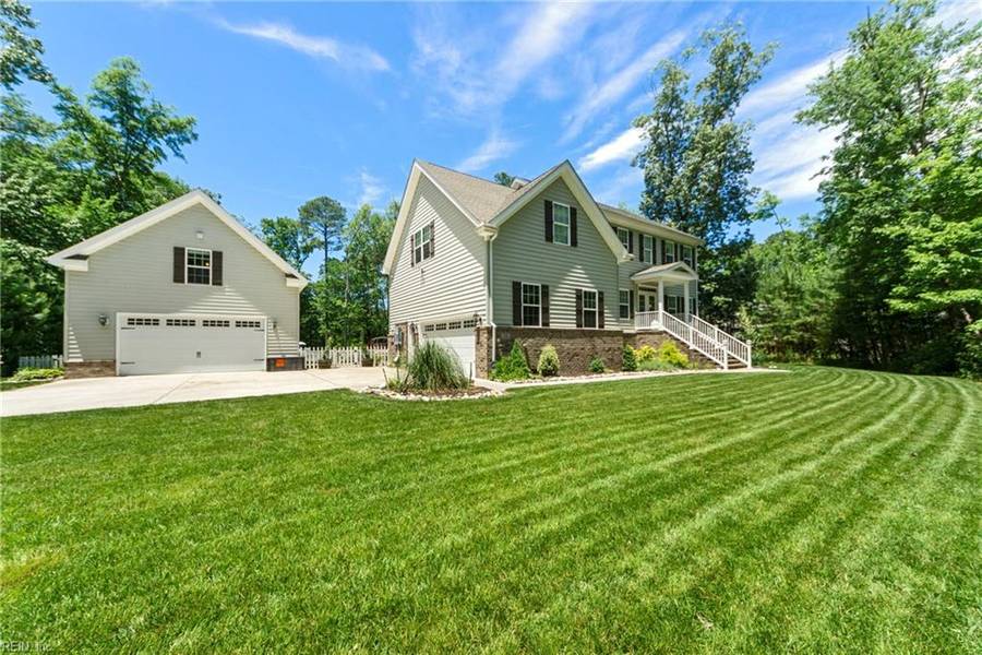 34 Edinburgh LN, Hampton, VA 23669