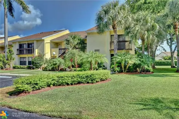 Delray Beach, FL 33484,5153 Oak Hill Ln  #526