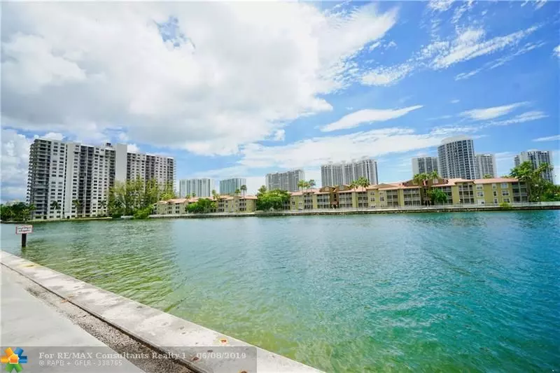 2980 Point East Dr  #D503, Aventura, FL 33160