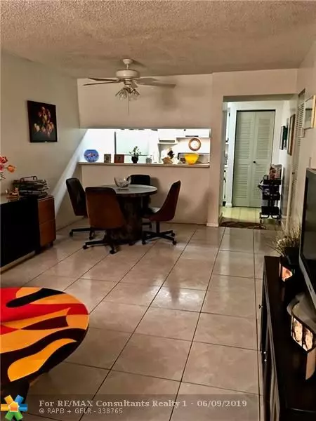 Miami Gardens, FL 33015,18216 Mediterranean Blvd  #1904