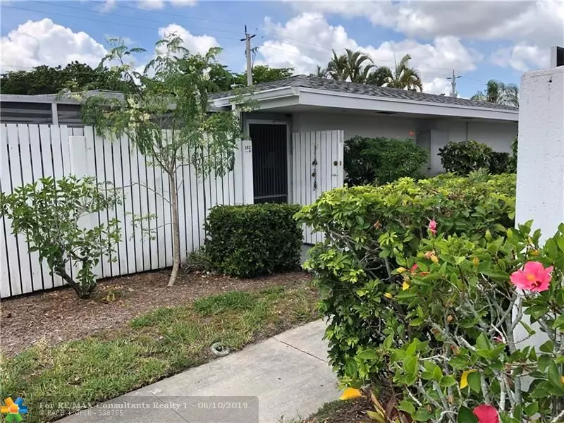 Royal Palm Beach, FL 33411,162 West Ct  #162