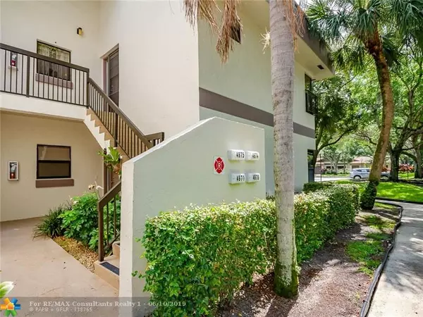 Coconut Creek, FL 33066,4674 Carambola Cir N.  #2755