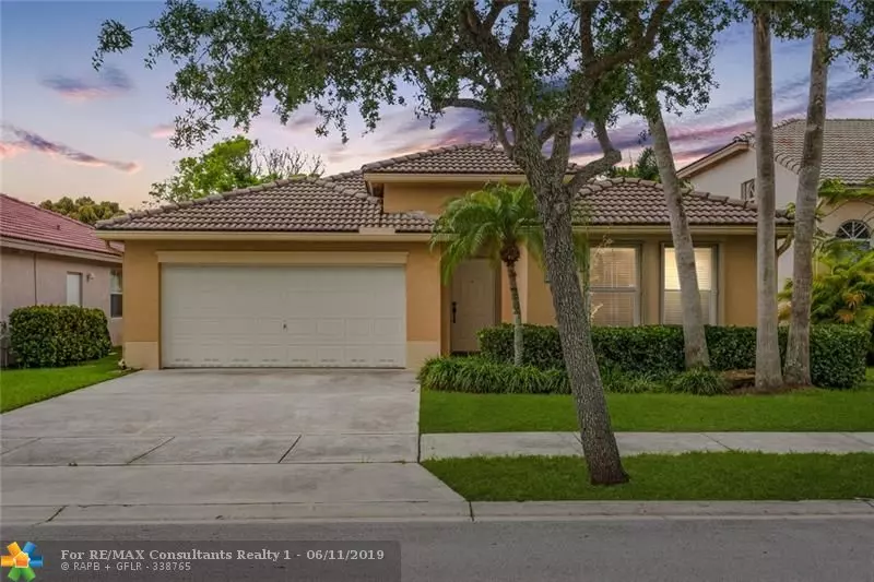 14016 S Cypress Cove Cir, Davie, FL 33325