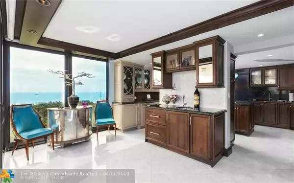 Fort Lauderdale, FL 33304,936 Intracoastal Dr  #PH1