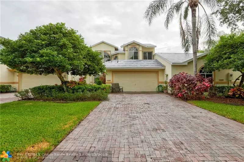 564 W Palm Aire Drive  #564, Pompano Beach, FL 33069