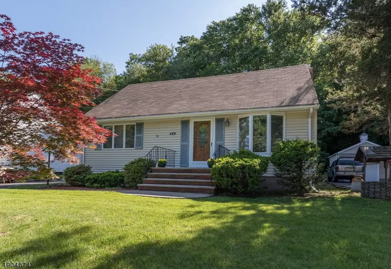 622 GOFFLE HILL RD, Hawthorne Boro, NJ 07506