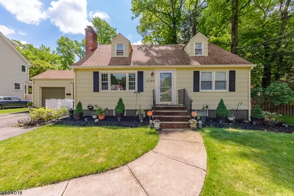 1142-46 WOODMERE PL, Plainfield City, NJ 07062
