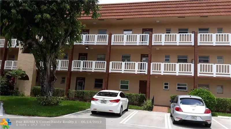 Sunrise, FL 33322,9340 Sunrise Lakes Blvd  #203