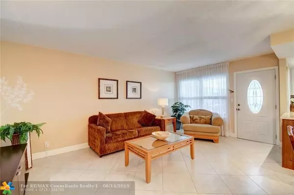 Deerfield Beach, FL 33441,*802 SE 7th Street  #407