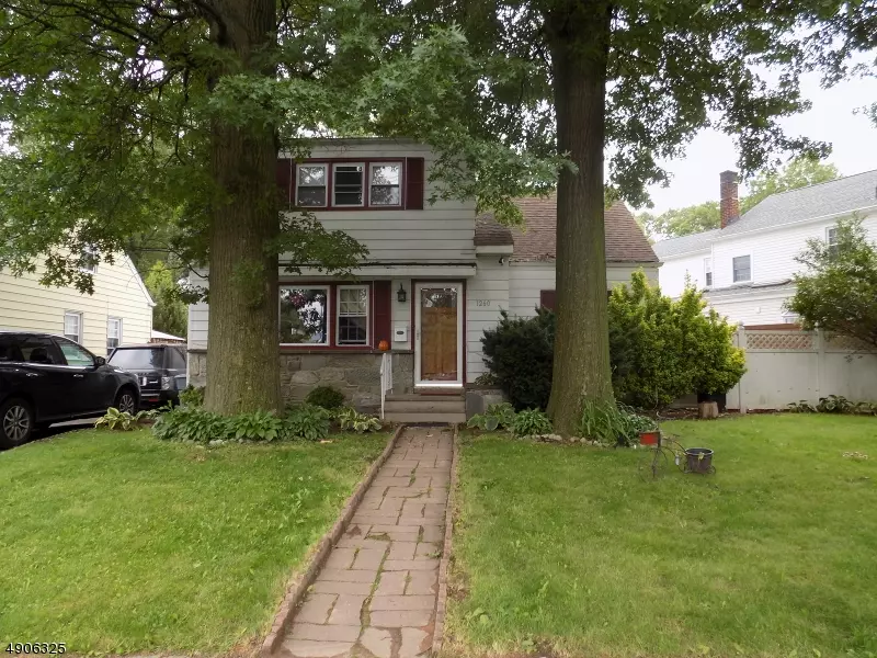 Elizabeth City, NJ 07208,1260-1264 MAGIE AVE