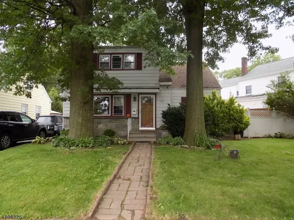 1260-1264 MAGIE AVE, Elizabeth City, NJ 07208