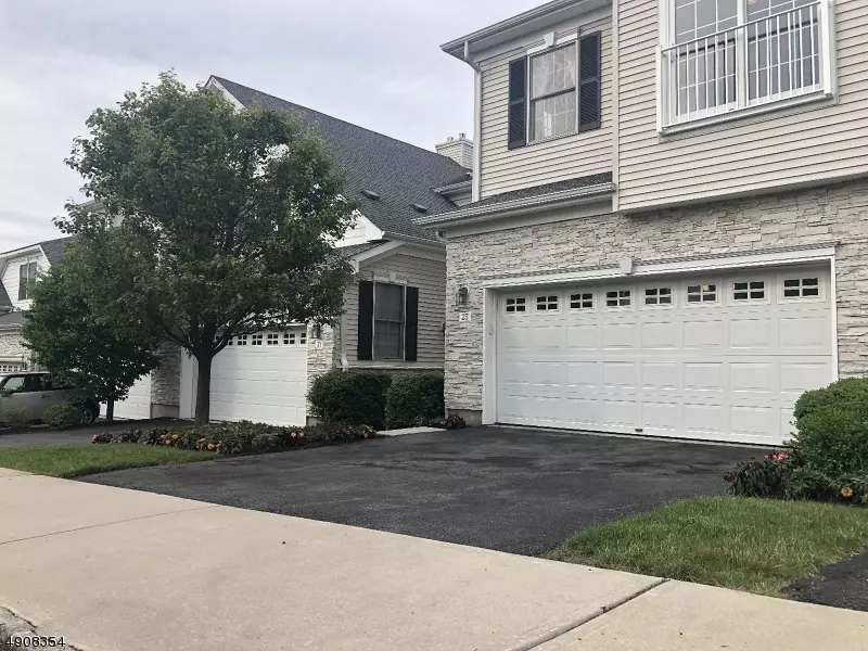Roseland Boro, NJ 07068,23 SCHWEINBERG DR