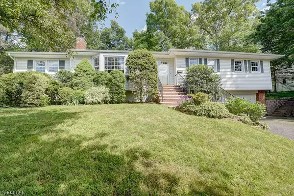 200 CENTRAL AVE, New Providence Boro, NJ 07974