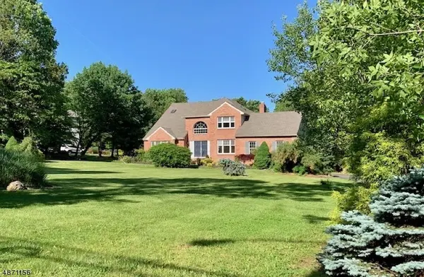 354 NAUGHRIGHT RD, Washington Twp., NJ 07853