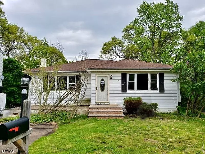 Hopatcong Boro, NJ 07843,123 DUPONT AVE