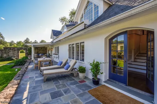 Bernardsville Boro, NJ 07924,261 POST KUNHARDT RD
