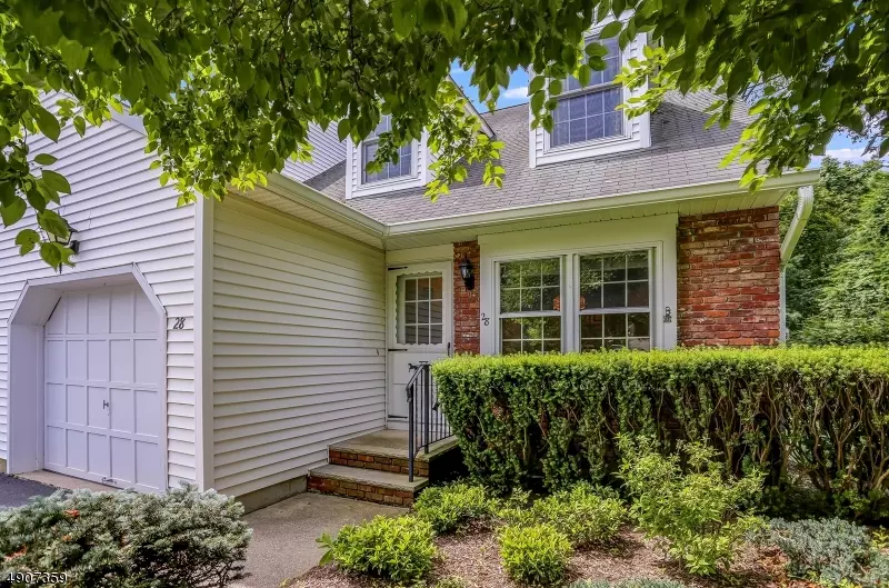 Sparta Twp., NJ 07871,28 BRIDLE WAY