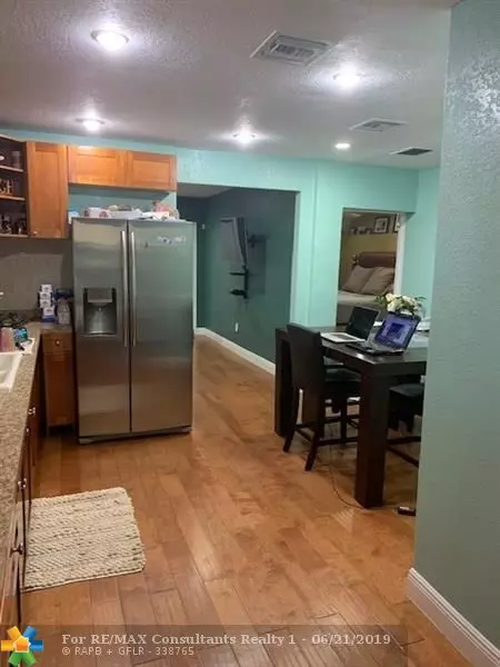 1821 NW 82nd St, Miami, FL 33147