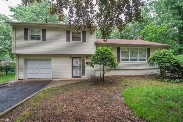 21 STEVENS AVE, Cedar Grove Twp., NJ 07009