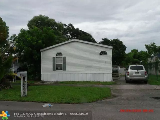 13471 SW 7th Pl, Davie, FL 33325