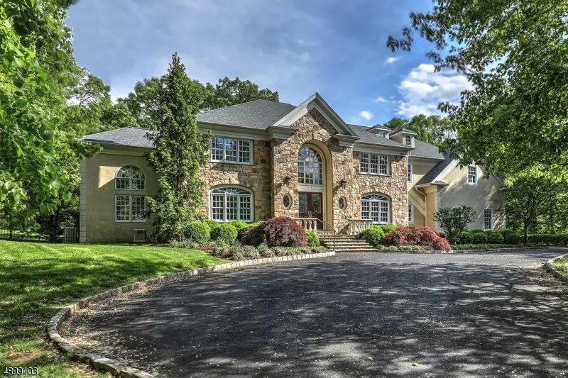 Bernardsville Boro, NJ 07924,18 CHARLOTTE HILL DR