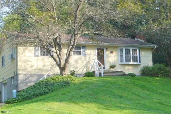 46 MUD POND RD, Blairstown Twp., NJ 07825