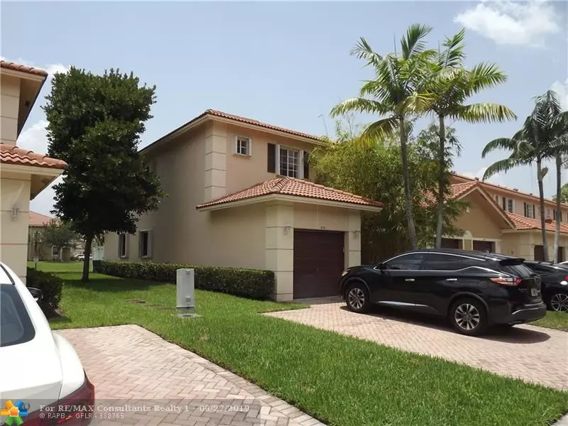 Tamarac, FL 33321,5741 Isles Cir  #5741