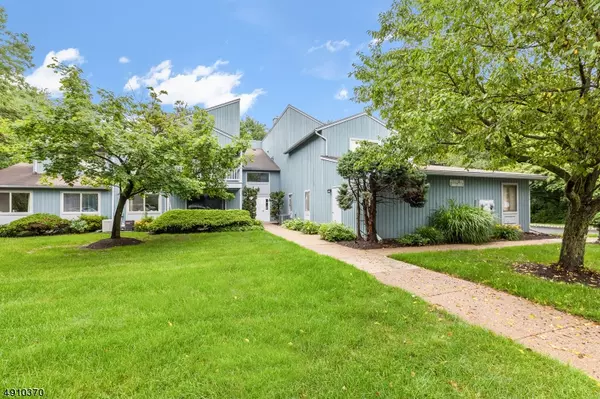 89 DRAKE LN #89, Roxbury Twp., NJ 07852