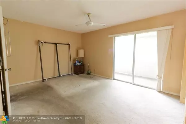 Deerfield Beach, FL 33442,391 Tilford R  #391