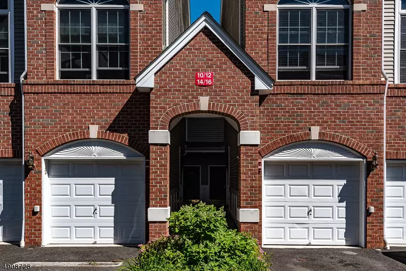 14 DEBRUYLE CT, Hawthorne Boro, NJ 07506