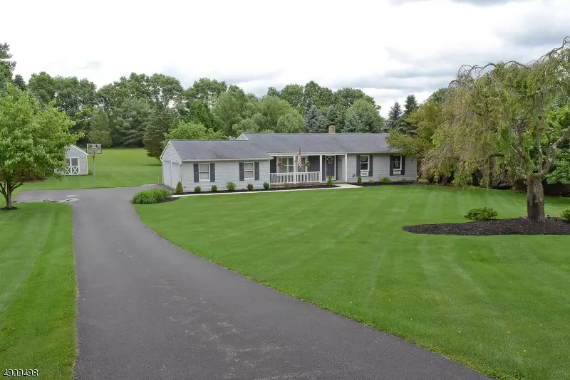 49 AUBLE RD, Knowlton Twp., NJ 07825