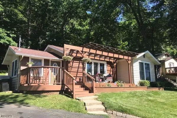 112 SENECA LAKE RD, Sparta Twp., NJ 07871
