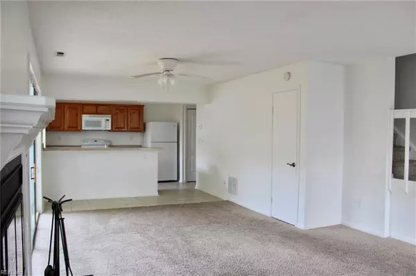 Virginia Beach, VA 23464,5200 Jasmine CT