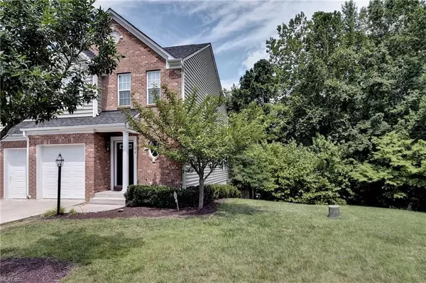 100 Daniels DR, Yorktown, VA 23690