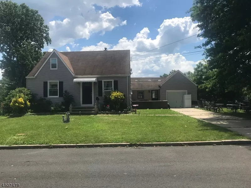 Manville Boro, NJ 08835,933 FABLE AVE