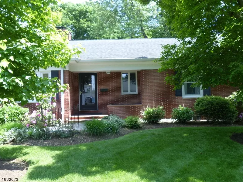 26 HIGHVIEW RD, Caldwell Boro Twp., NJ 07006