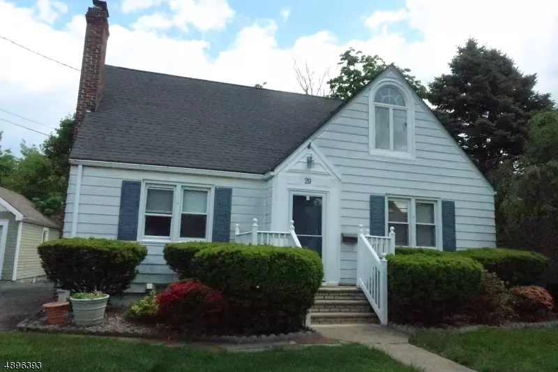 Edison Twp., NJ 08817,29 MEEKER AVE