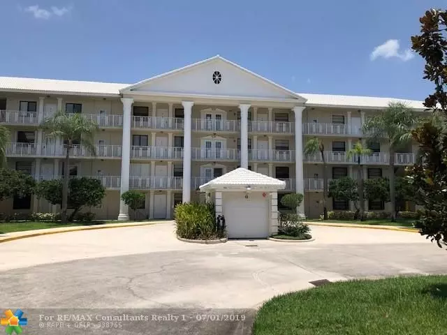 West Palm Beach, FL 33409,3501 Village Blvd  #202