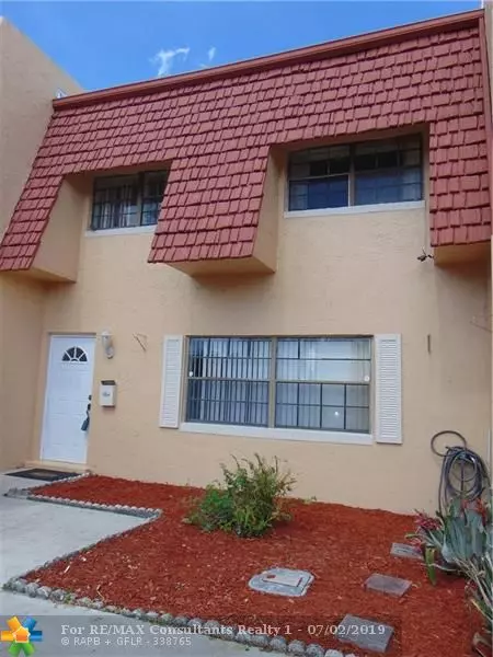 22 Meacham Ln  #22, Tamarac, FL 33319