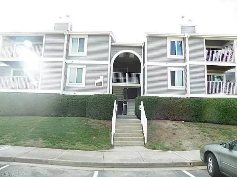 1005 Autumn Woods LN #108, Virginia Beach, VA 23454