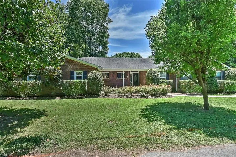 3401 Green Pine LN, Virginia Beach, VA 23452