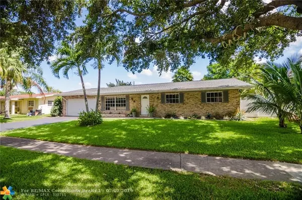 7421 NW 11 CT, Plantation, FL 33313