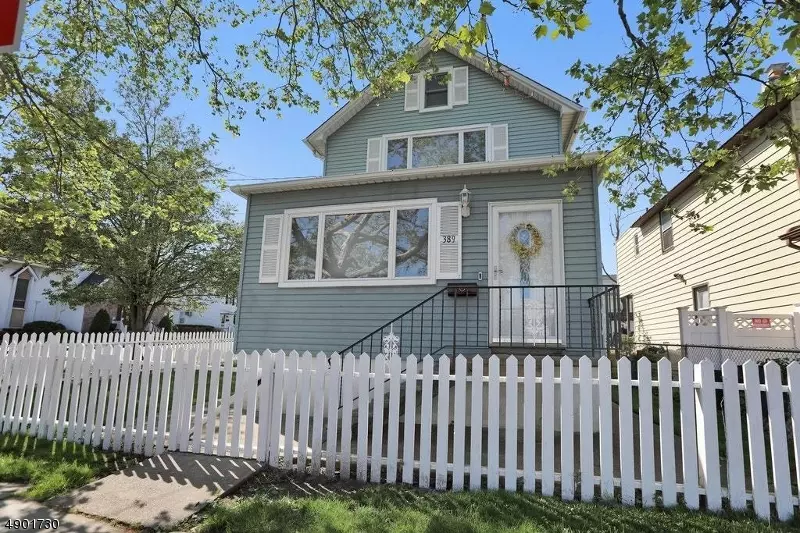 Kearny Town, NJ 07032,387-389 FOREST ST