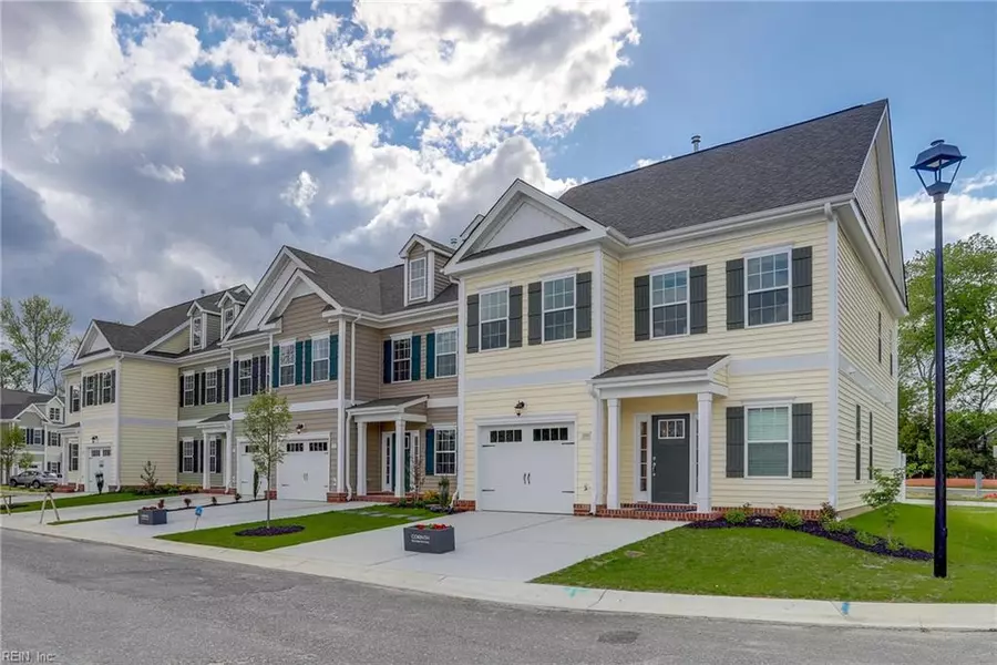 100 Wineberry WAY, Yorktown, VA 23692