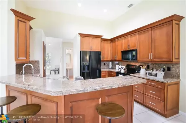 Weston, FL 33332,2784 Oakbrook Dr