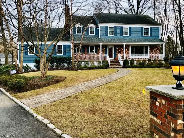 12 RALL CT, Roseland Boro, NJ 07068